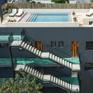 ujo-condo-boutique.quintano-roohotels.com/